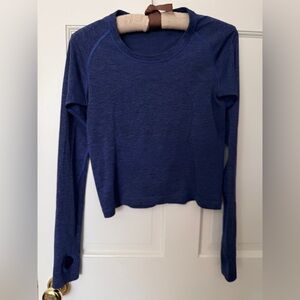 Lululemon cropped long sleeve